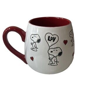 Peanuts Snoopy Valentine’s Day Red Love Hearts Ceramic Mug by Gibson Very Good